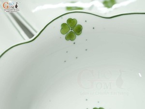 Bộ đồ ăn hoa mặt trời men lam cổ vẽ cỏ ba lá, đường kính 45cm