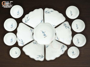 Bộ đồ ăn hoa mặt trời men trắng vẽ hoa Đào, đường kính 45cm