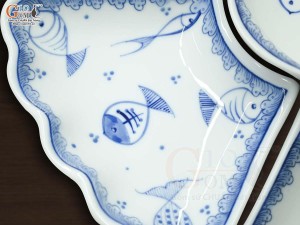 Bộ đồ ăn hoa mặt trời men trắng vẽ tiểu Ngư, đường kính 45cm