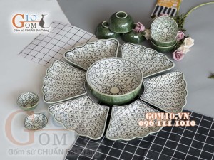 Bộ đồ ăn Hoa Mặt Trời vẽ Bèo cổ khắc hoa 55cm