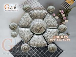 Bộ đồ ăn Hoa Mặt Trời vẽ Bèo cổ khắc hoa 55cm