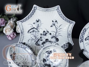 Bộ đồ ăn men chàm cổ họa tiết sen đen 001