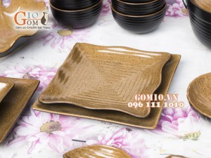 Bộ đồ ăn men gốm vàng, 25 chi tiết