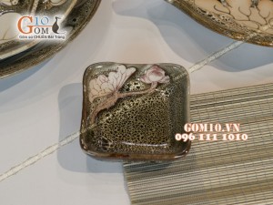 Bộ đồ ăn men hỏa biến gấm vàng khắc sen 001
