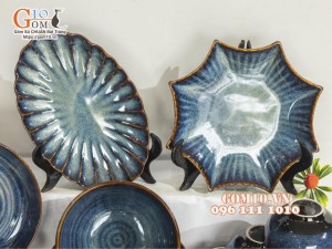 Bộ đồ ăn men hỏa biến thiên hà, 17 chi tiết