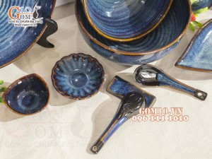 Bộ đồ ăn men hỏa biến thiên hà, 17 chi tiết