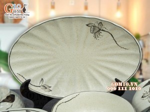 Bộ đồ ăn men kem tấm vẽ hoa Sen, 11 chi tiết