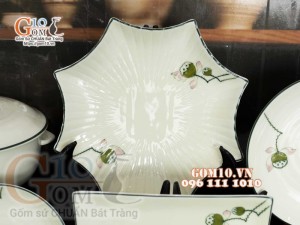 Bộ đồ ăn men kem vẽ Đài Sen, chỉ xanh - 23 chi tiết