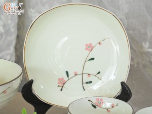 Bộ đồ ăn men kem vẽ hoa Đào phai, 9 chi tiết