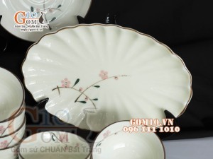 Bộ đồ ăn men kem vẽ hoa Đào phai, chỉ nâu - 13 chi tiết