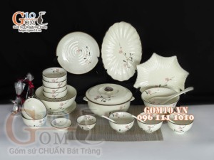 Bộ đồ ăn men kem vẽ hoa Đào phai, chỉ nâu - 23 chi tiết