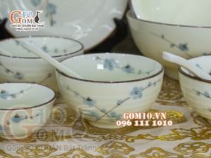 Bộ đồ ăn men kem vẽ hoa Đào Xanh chỉ nâu, 23 chi tiết