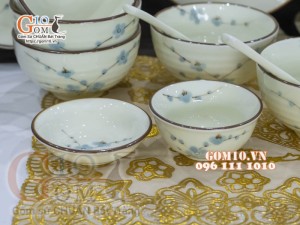 Bộ đồ ăn men kem vẽ hoa Đào Xanh chỉ nâu, 23 chi tiết