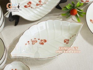 Bộ đồ ăn men kem vẽ hoa Hải Đường, 19 chi tiết