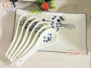 Bộ đồ ăn men kem vẽ hoa Sen đen, 22 chi tiết