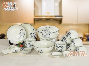 Bộ đồ ăn men kem vẽ hoa Sen đen, 23 chi tiết