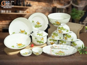 Bộ đồ ăn men kem vẽ hoa Sen vàng, 15 chi tiết