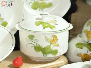 Bộ đồ ăn men kem vẽ hoa Sen vàng, 15 chi tiết