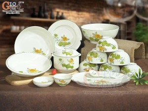 Bộ đồ ăn men kem vẽ hoa Sen vàng, 15 chi tiết