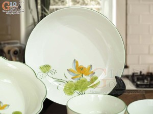 Bộ đồ ăn men kem vẽ hoa Sen vàng, 6 chi tiết