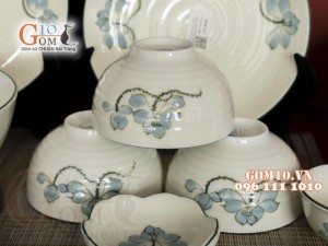 Bộ đồ ăn men kem vẽ hoa Sen xanh, 11 chi tiết