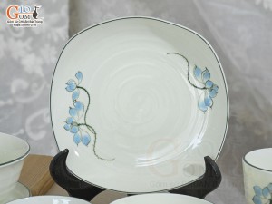 Bộ đồ ăn men kem vẽ hoa Sen xanh, 8 chi tiết