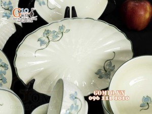 Bộ đồ ăn men kem vẽ hoa Sen Xanh, chỉ xanh - 15 chi tiết