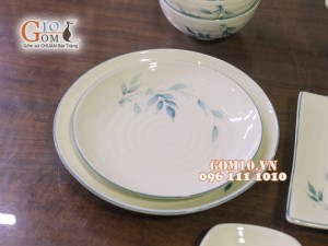 Bộ đồ ăn men kem vẽ lá Trúc xanh