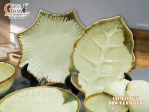 Bộ đồ ăn men nhật vàng, 14 chi tiết