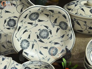 Bộ đồ ăn men rạn họa tiết hoa cúc, 16 chi tiết