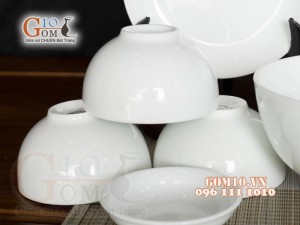 Bộ đồ ăn men trắng, 11 chi tiết