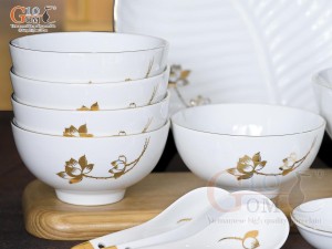 Bộ đồ ăn men trắng hoa Sen kẻ viền vàng 24k, 17 chi tiết