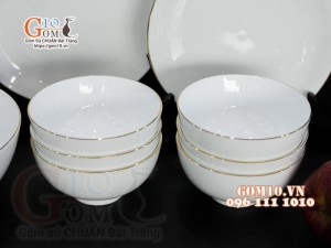 Bộ đồ ăn men trắng kẻ chỉ vàng kim, 10 chi tiết