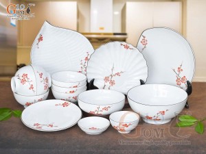 Bộ đồ ăn men trắng vẽ Đào đỏ, 14 chi tiết