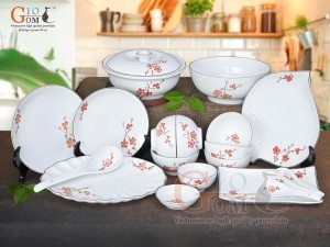 Bộ đồ ăn men trắng vẽ hoa Đào đỏ, 19 chi tiết