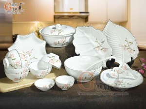 Bộ đồ ăn men trắng vẽ hoa Đào hồng, 18 chi tiết