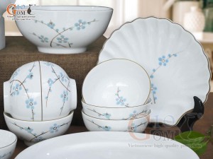 Bộ đồ ăn men trắng vẽ hoa Đào xanh, 15 chi tiết