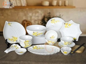 Bộ đồ ăn men trắng vẽ hoa Mai vàng, 18 chi tiết