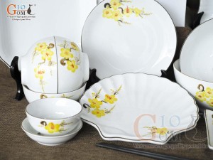 Bộ đồ ăn men trắng vẽ hoa Mai vàng, 21 chi tiết