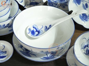 Bộ đồ ăn men trắng vẽ hoa Sen tràm, 16 chi tiết