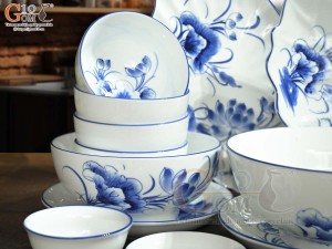 Bộ đồ ăn men trắng vẽ hoa Sen tràm, 16 chi tiết