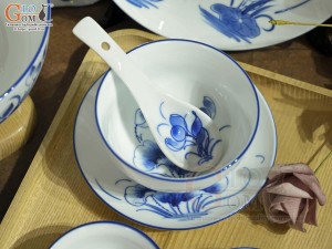 Bộ đồ ăn men trắng vẽ hoa Sen tràm, 9 chi tiết