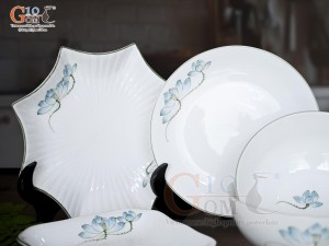 Bộ đồ ăn men trắng vẽ hoa Sen xanh, 15 chi tiết