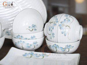 Bộ đồ ăn men trắng vẽ hoa Sen xanh, 15 chi tiết