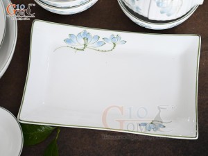 Bộ đồ ăn men trắng vẽ hoa Sen xanh, 15 chi tiết