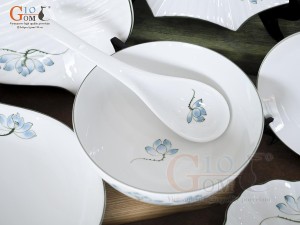 Bộ đồ ăn men trắng vẽ hoa Sen xanh, 24 chi tiết