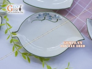 Bộ đồ ăn men kem vẽ sen xanh - Chỉ xanh - Đầy đủ các món