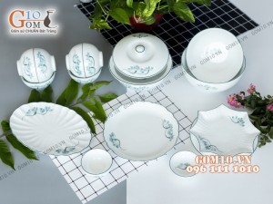 Bộ đồ ăn men trắng vẽ sen xanh, 15 chi tiết