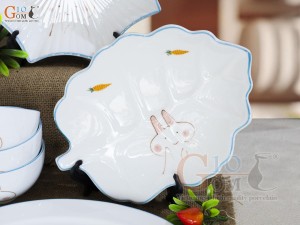 Bộ đồ ăn men trắng vẽ Thỏ con, 14 chi tiết