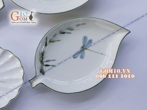 Bộ đồ ăn men kem vẽ Trúc Chuồn - Đầy đủ chi tiết